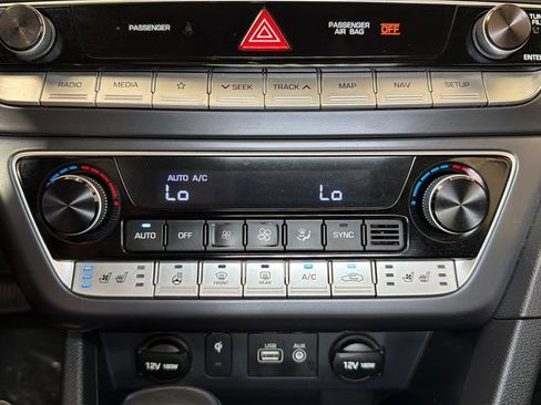 Used 2019 Hyundai Sonata Limited w/ Ultimate Package 04 FWD image 27