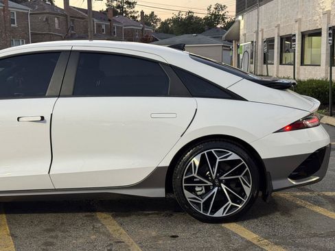 Used 2025 Hyundai Ioniq 6 SEL AWD/4WD image 7