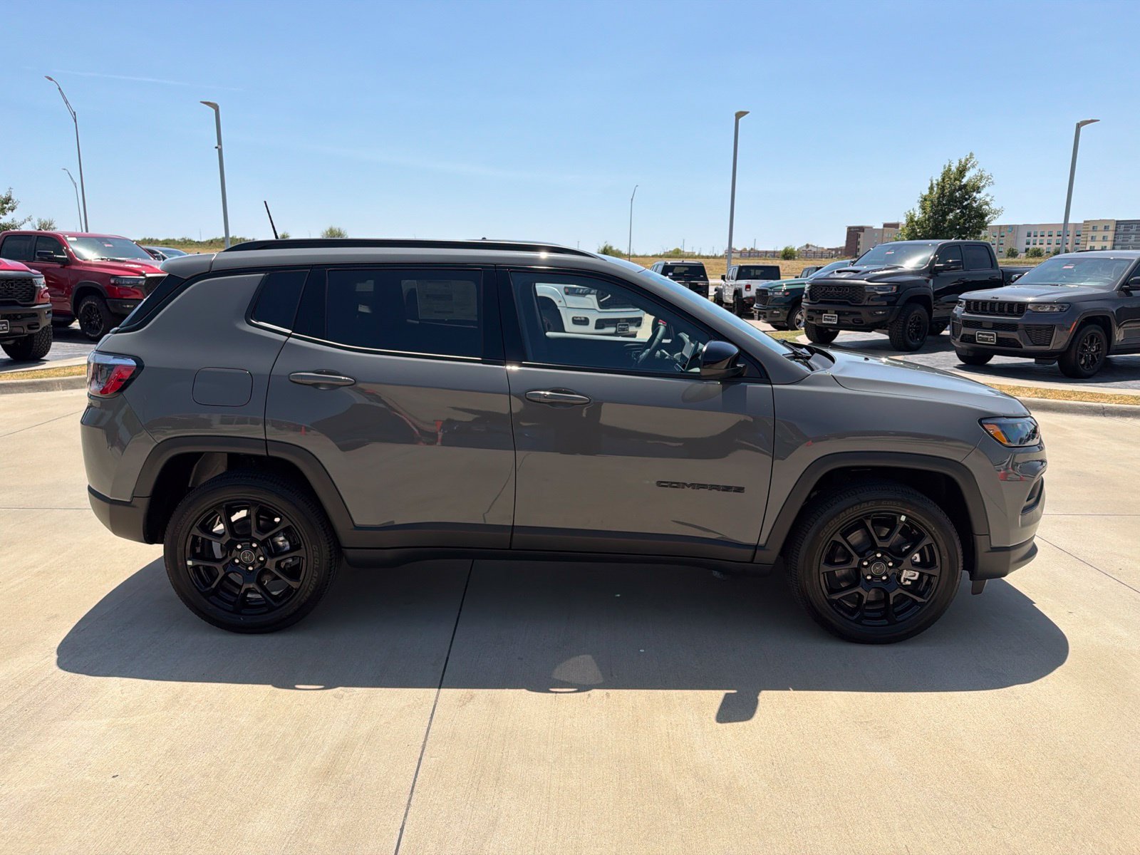 New 2026 Jeep Compass Latitude AWD/4WD image 6