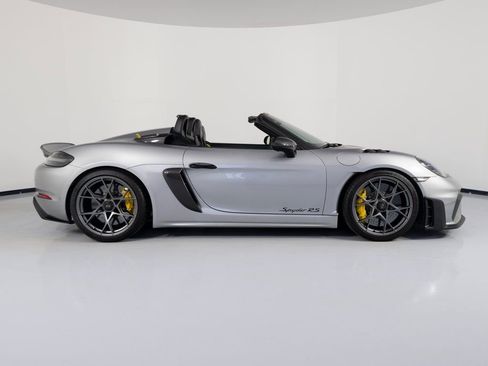 Certified 2025 Porsche 718 Boxster Spyder RS image 11