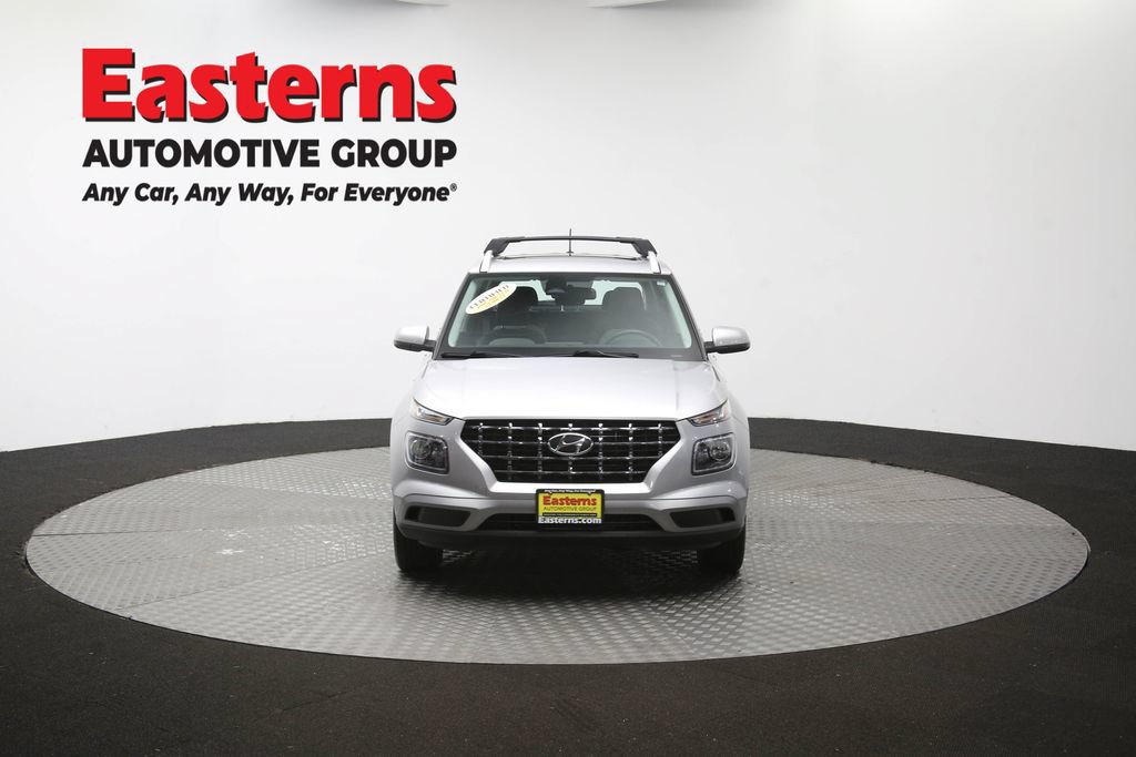 Used 2023 Hyundai Venue SEL FWD image 56