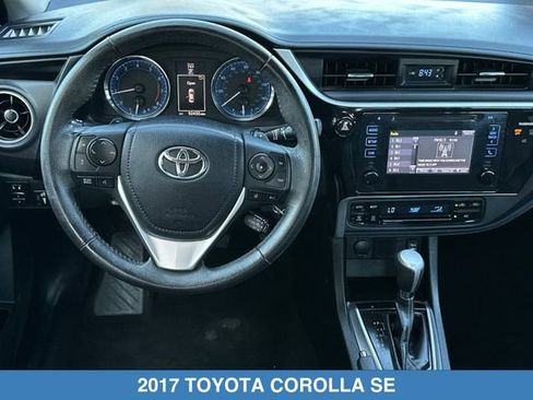 Used 2017 Toyota Corolla SE FWD image 15