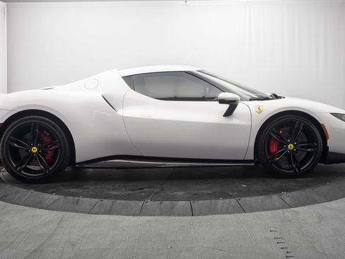 Used 2024 Ferrari 296 GTB RWD image 2