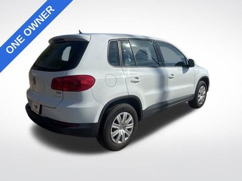 Used 2017 Volkswagen Tiguan Limited image 2