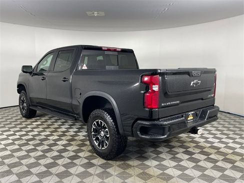 New 2026 Chevrolet Silverado 1500 ZR2 image 5