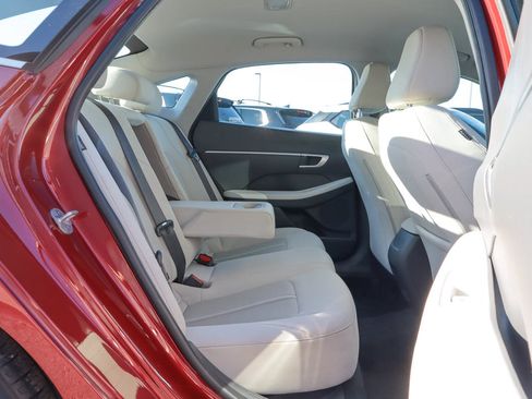 Used 2024 Hyundai Sonata SEL FWD image 21