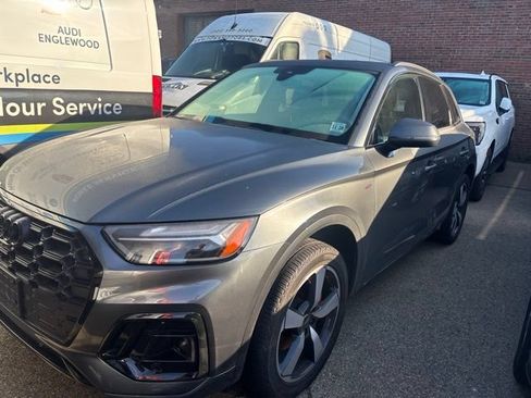 Certified 2024 Audi Q5 2.0T Premium Plus w/ Premium Plus Package AWD/4WD image 1