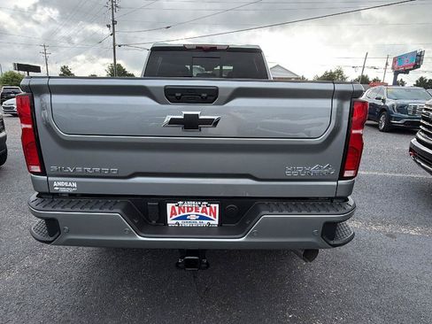 New 2026 Chevrolet Silverado 2500 High Country w/ High Country Premium Package AWD/4WD image 10