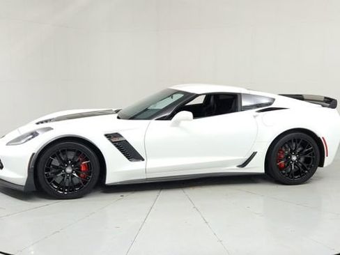 Certified 2019 Chevrolet Corvette Z06 image 2