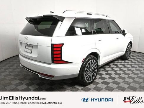 Certified 2026 Hyundai Palisade Calligraphy image 3
