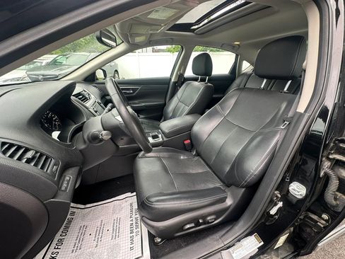 Used 2016 Nissan Altima 2.5 SL w/ 2.5 Technology Package FWD image 15
