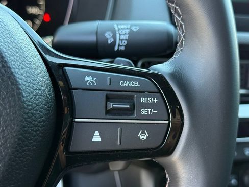 Used 2025 Honda Civic Sport image 13