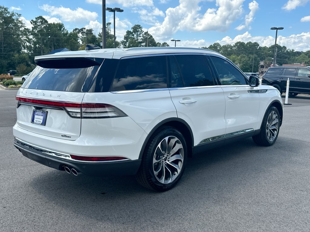 Certified 2026 Lincoln Aviator 2WD image 7