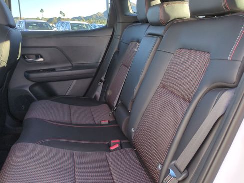 New 2026 Nissan Kicks SR image 11