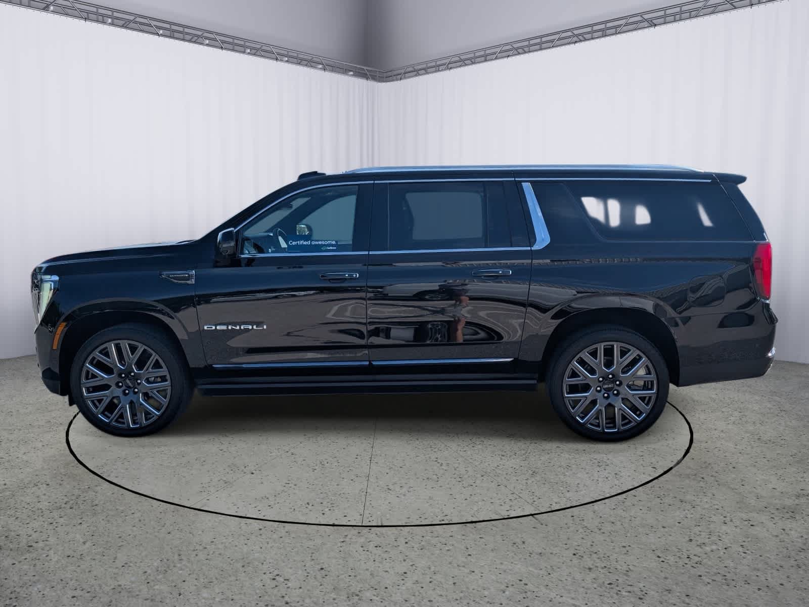 Certified 2026 GMC Yukon XL Denali Ultimate AWD/4WD image 6