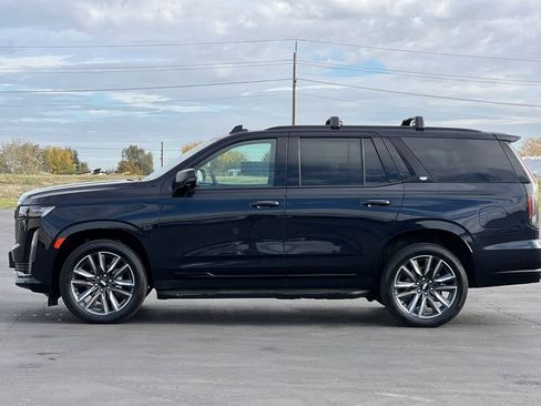 Used 2023 Cadillac Escalade Sport AWD/4WD image 7
