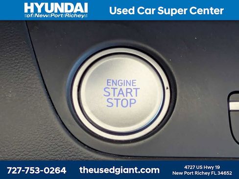 Certified 2024 Hyundai Elantra SEL FWD image 30