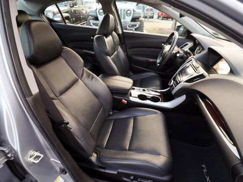 Used 2017 Acura TLX V6 SH-AWD w/ Technology Pkg image 34