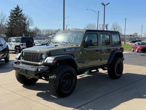 New 2026 Jeep Wrangler Sport AWD/4WD image 3