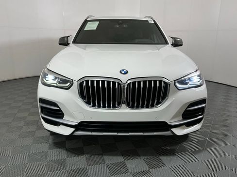 Used 2022 BMW X5 xDrive40i w/ Parking Assistance Package AWD/4WD image 3