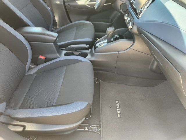 Used 2025 Nissan Versa SV FWD image 13