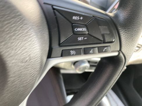 Used 2023 Nissan Altima 2.5 SV FWD image 40