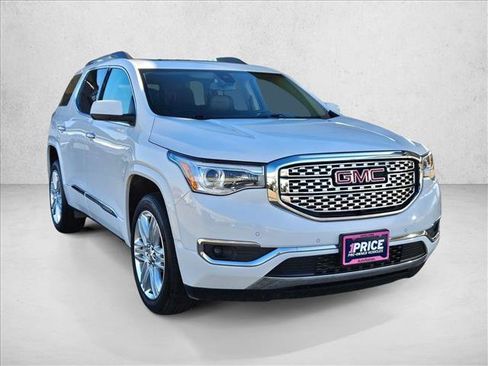 Used 2019 GMC Acadia Denali w/ Technology Package image 3