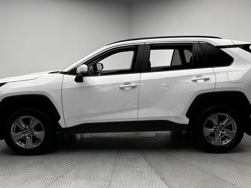Used 2024 Toyota RAV4 XLE w/ Weather Package AWD/4WD image 4