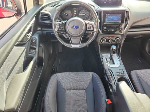 Used 2022 Subaru Crosstrek 2.0i Premium AWD/4WD image 11