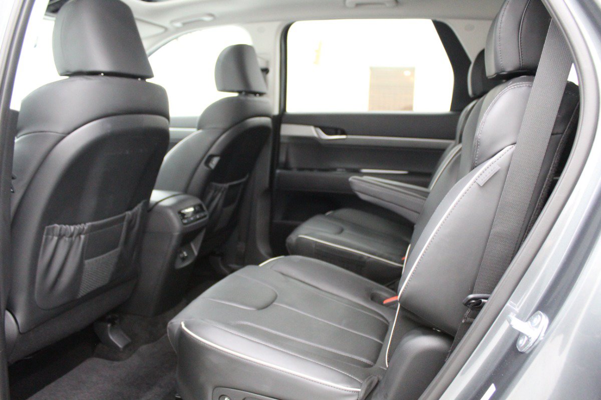 Used 2023 Hyundai Palisade XRT FWD image 8