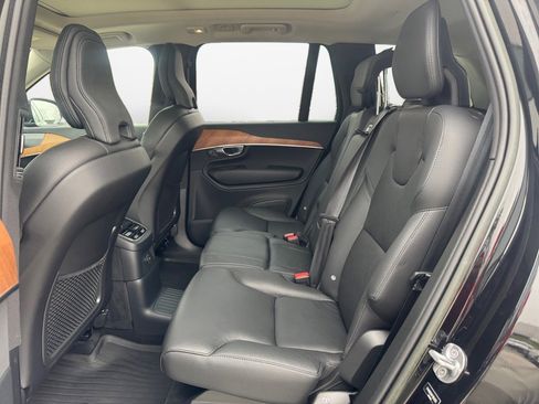 Certified 2023 Volvo XC90 T8 Plus w/ Protection Package Premier image 13