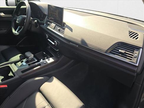 Used 2024 Audi Q5 2.0T Premium Plus w/ Premium Plus Package image 23