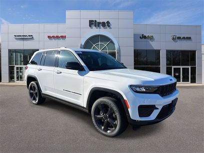 New 2025 Jeep Grand Cherokee Altitude