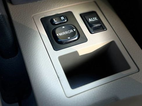 Used 2010 Toyota RAV4 Limited FWD image 45