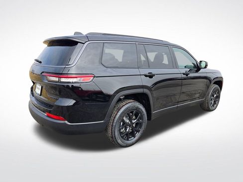 New 2026 Jeep Grand Cherokee L 4WD image 3