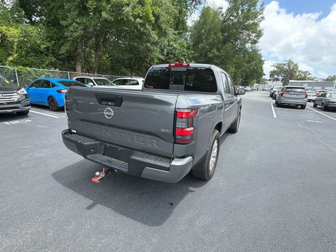 Used 2024 Nissan Frontier SV w/ SV Convenience Package RWD image 13
