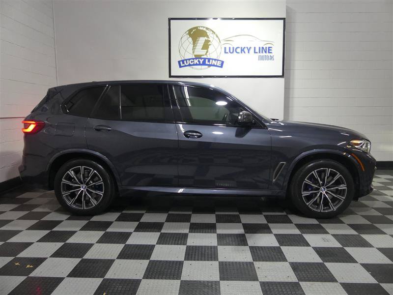 Used 2020 BMW X5 M50i w/ Premium Package AWD/4WD image 6