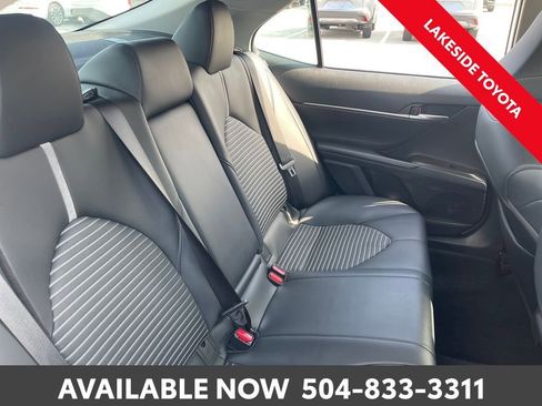 Used 2023 Toyota Camry SE image 17