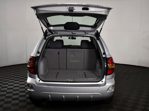 Used 2005 Pontiac Vibe image 13