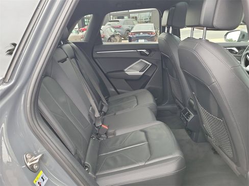 Used 2020 Audi Q3 2.0T Premium Plus w/ Premium Plus Package image 18