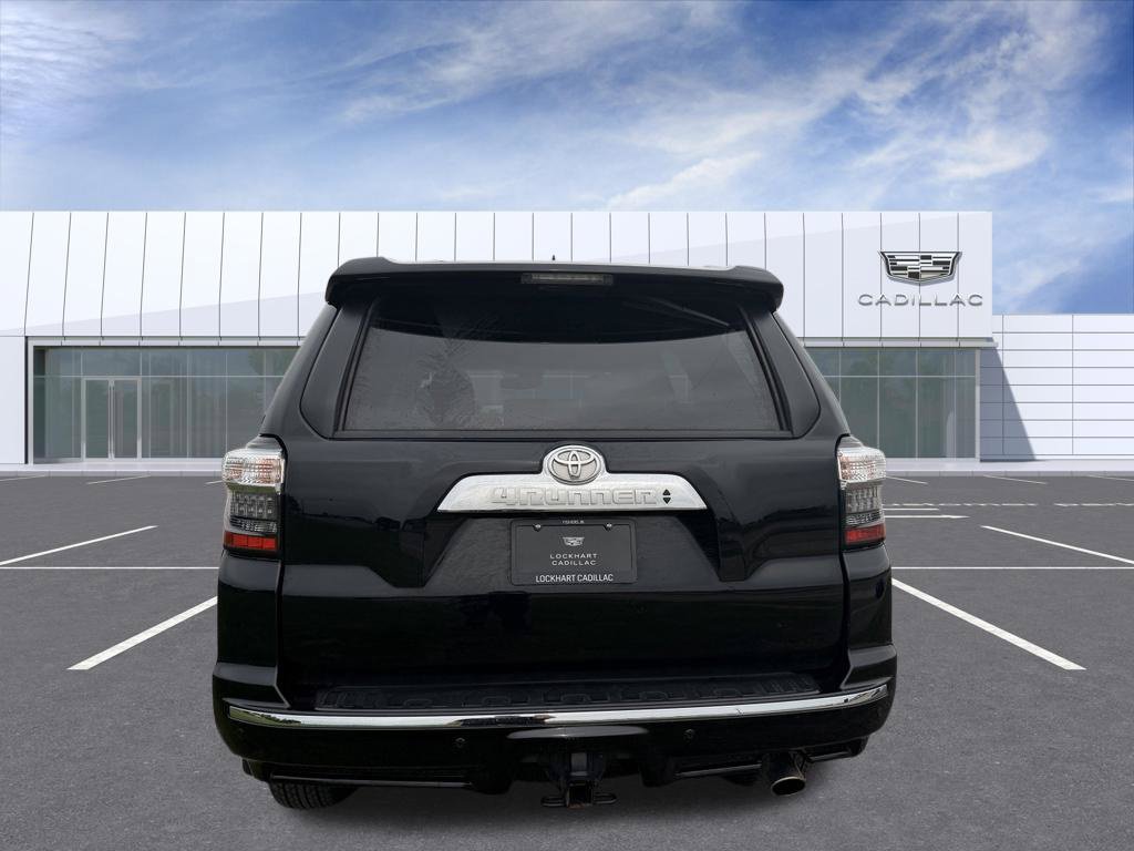 Used 2020 Toyota 4Runner Limited w/ Convenience Package AWD/4WD image 13