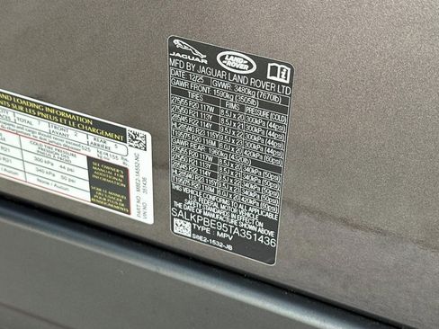 New 2026 Land Rover Range Rover Long Wheelbase SE AWD/4WD image 19