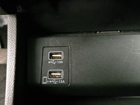 Used 2019 Honda HR-V Touring image 8