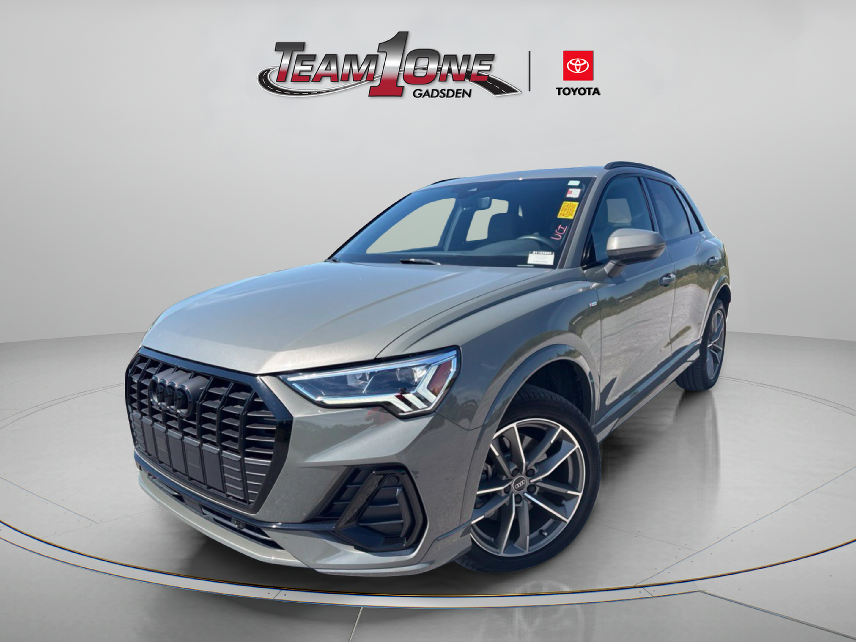 Used 2025 Audi Q3 2.0T Premium AWD/4WD image 4