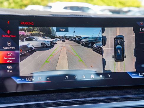 New 2026 BMW X5 sDrive40i w/ M Sport Package image 27