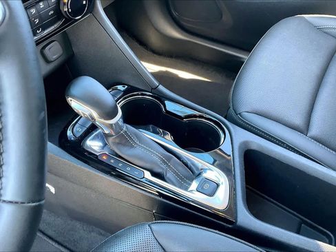 Certified 2024 Buick Encore GX Sport Touring image 15