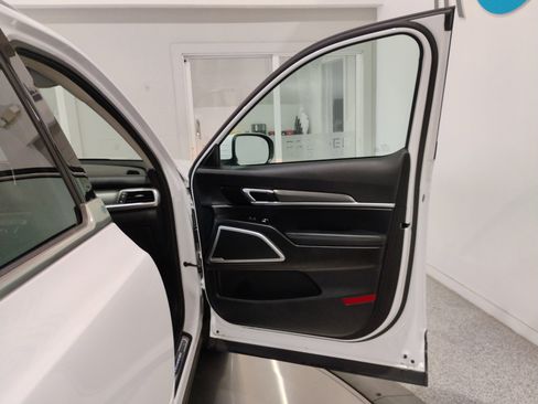 Used 2021 Kia Telluride S image 91