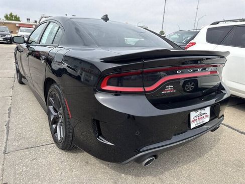 Used 2019 Dodge Charger R/T w/ Driver Confidence Group RWD image 5