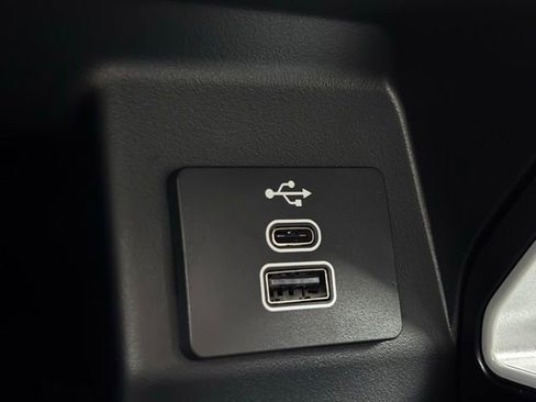 New 2025 Ford Ranger Lariat w/ FX4 Off-Road Package image 37