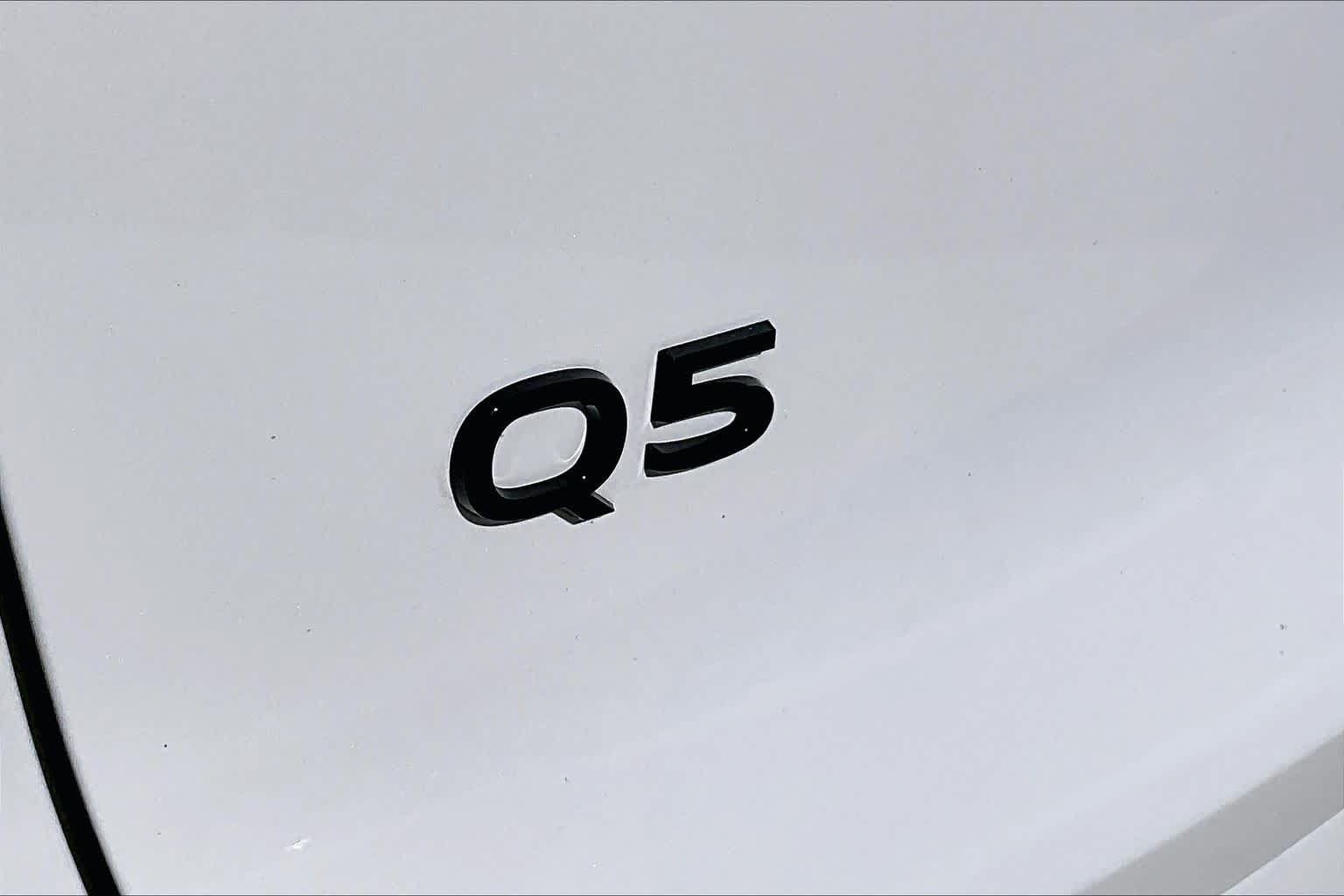 Used 2026 Audi Q5 Premium Plus w/ Premium Plus AWD/4WD image 30